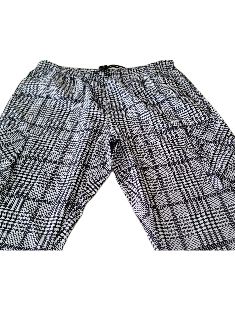 Manfinity Mens Size 4 XL Black And White Textured Pull On Straight Leg Pant New